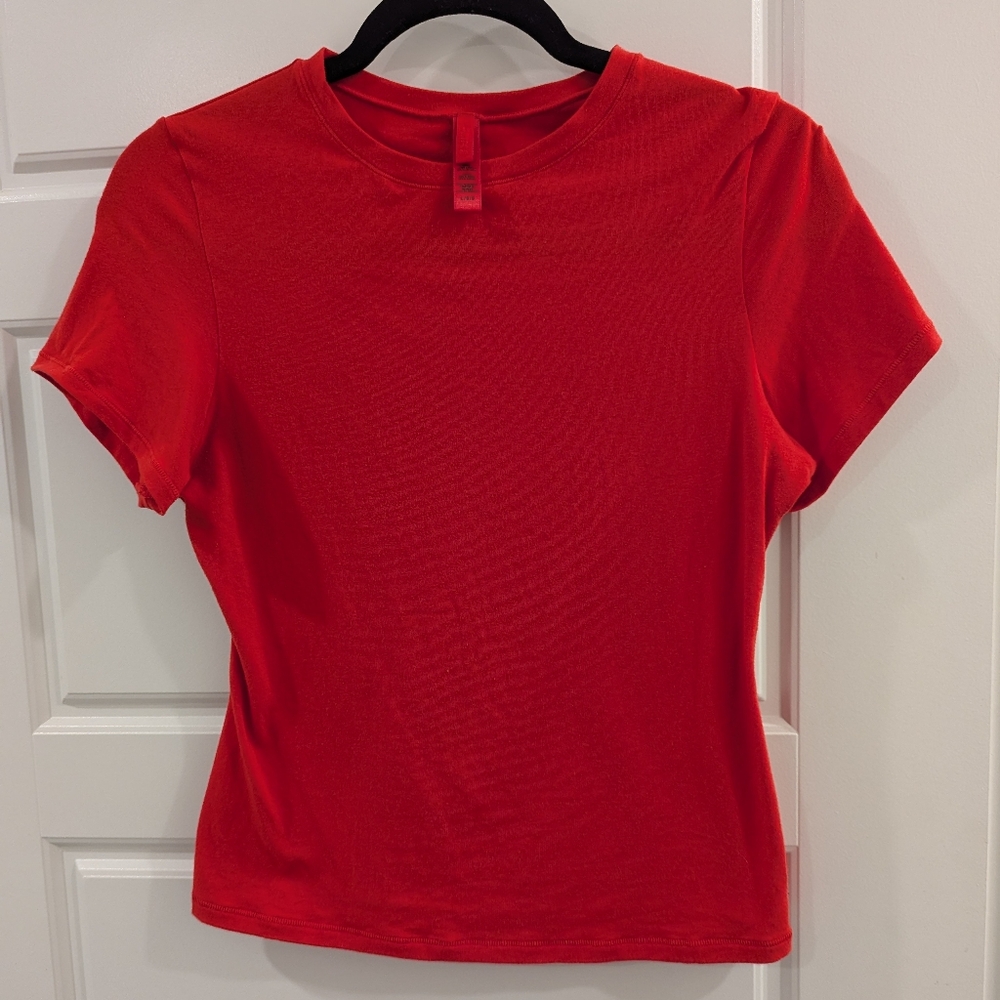 Skims jersey tee
